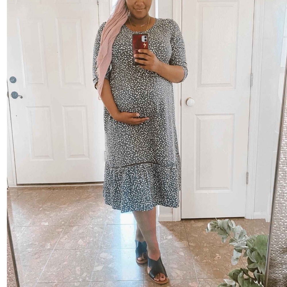 NWT Isabel Maternity Women’s 3/4 Sleeve Gray Polka Dot Dress